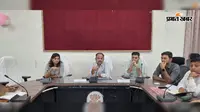 जर्जर पंचायत सरकार भवनों की होगी मरम्मत, डीएम ने दिए जल्द काम पूरा करने के निर्देश