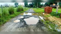 रांची में चंदे से बनी सड़क बदहाल, न्यू साखे टोली के 40 परिवार परेशान