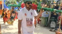 कांवर पर लालटेन, आरजेडी का झंडा और तिरंगा... गया जी का ये कांवरिया क्यों बना चर्चा का विषय ?