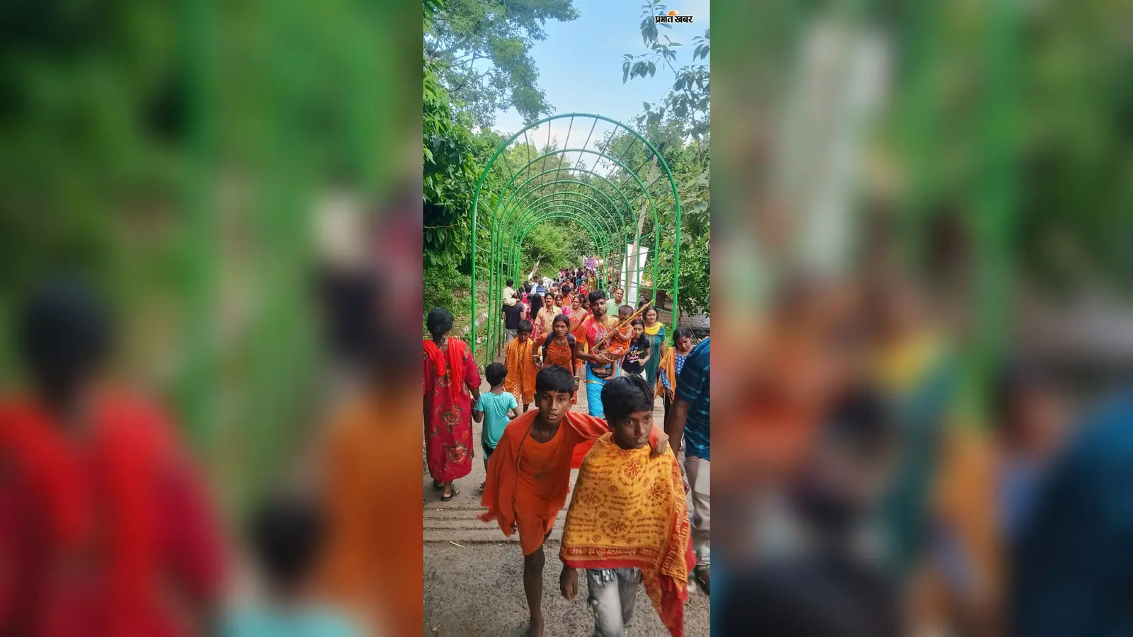 आस्था के साथ कुदरत की खूबसूरती, मोतीझरना में उमड़ा श्रद्धालुओं का सैलाब