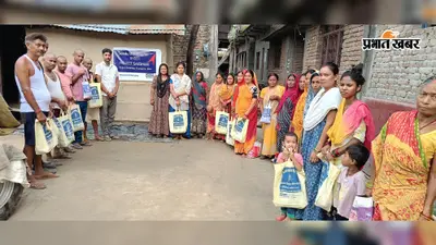 वाल्मीकिनगर में 120 किसानों को उन्नत बीज वितरित, खेती की लागत घटाने और आय बढ़ाने पर जोर