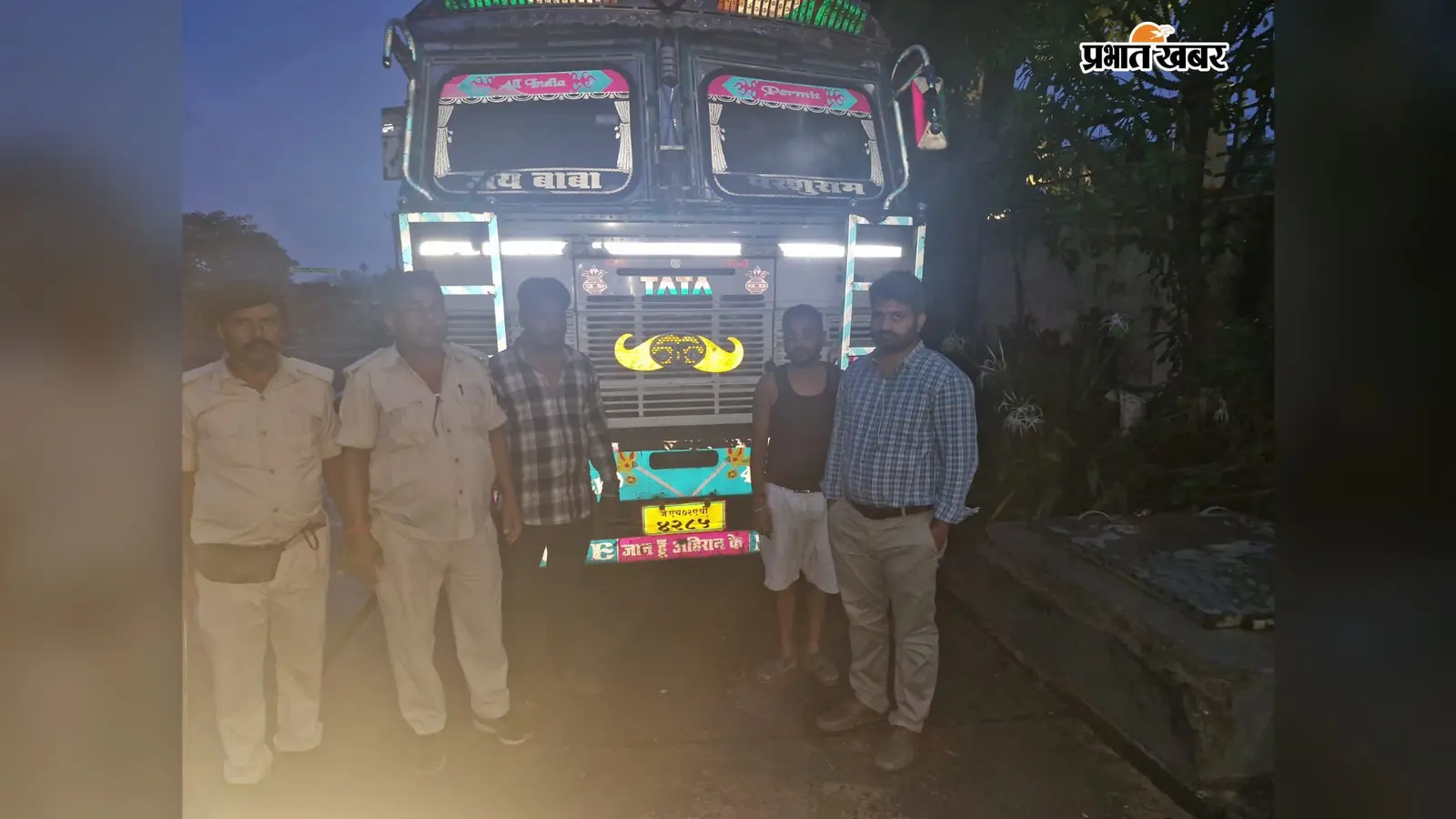 नवादा में खनन विभाग की कार्रवाई, बिना चालान और ISTP कोड के गिट्टी लदा ट्रक जब्त
