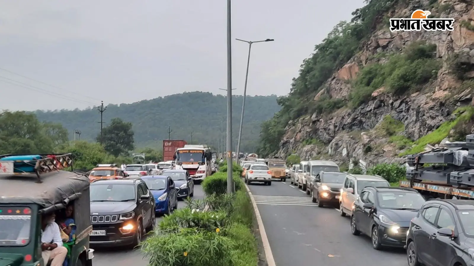 झारखंड में 102 ब्लैक स्पॉट, हादसे रोकने को बनेगी नयी योजना