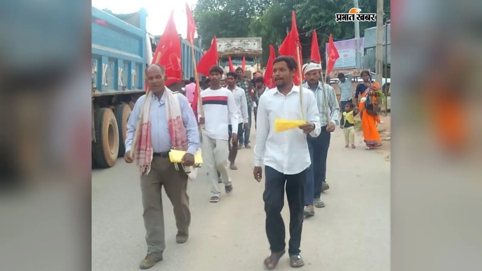 डीएपी-यूरिया की कीमत पर बवाल! घाघरा में जुलूस निकालकर कालाबाजारी रोकने की मांग