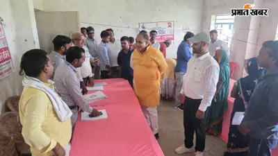 दफ्तर के चक्कर से राहत, चनपटिया की पांच जगहों पर शिविर में सुनी गईं ग्रामीणों की फरियाद