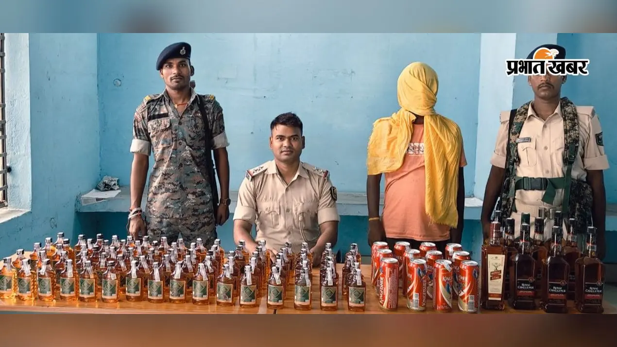 औरंगाबाद: झारखंड से स्कूटी पर लाई जा रही थी विदेशी शराब! एनटीपीसी खैरा पुलिस ने दबोचा, 27 लीटर से अधिक शराब जब्त