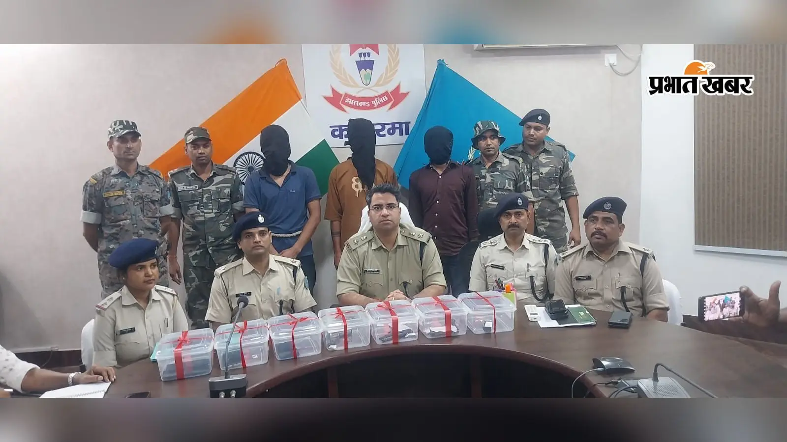 जेल में बैठा मास्टरमाइंड, Signal पर भेजा बैंक लूट का प्लान… कोडरमा में पुलिस ने ऐसे बिगाड़ा पूरा खेल
