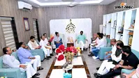 JSSC नियुक्ति कैंसल: कांग्रेस नेताओं ने CM हेमंत सोरेन से की मुलाकात, कैबिनेट के फैसलों पर जताया आभार