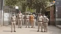 पटना: 25 हजार का इनामी ढनढन नट कोर्ट गेट से गिरफ्तार, कई थानों की पुलिस को थी तलाश