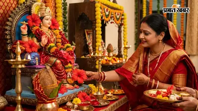 सावन दुर्गाष्टमी पर माता को चढ़ाएं ये 4 शुभ चीजें, सुख-समृद्धि से भर जाएगा जीवन