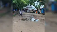 सड़क पर पानी, बाजार में घटे ग्राहक, वर्षों पुरानी जलजमाव की समस्या से सिकटा बेहाल