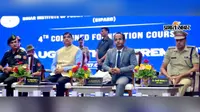 नवादा के DM ने पढ़ाया सुशासन का पाठ, बोले-आम लोगों की समस्याओं को संवेदनशीलता से सुनने, सोशल मीडिया पर सतर्क रहने की हिदायत