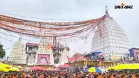 बाबा बैद्यनाथ के दरबार में उमड़ी भक्तों की भीड़, सुबह 8 बजे से जलार्पण शुरू, देखें तस्वीर