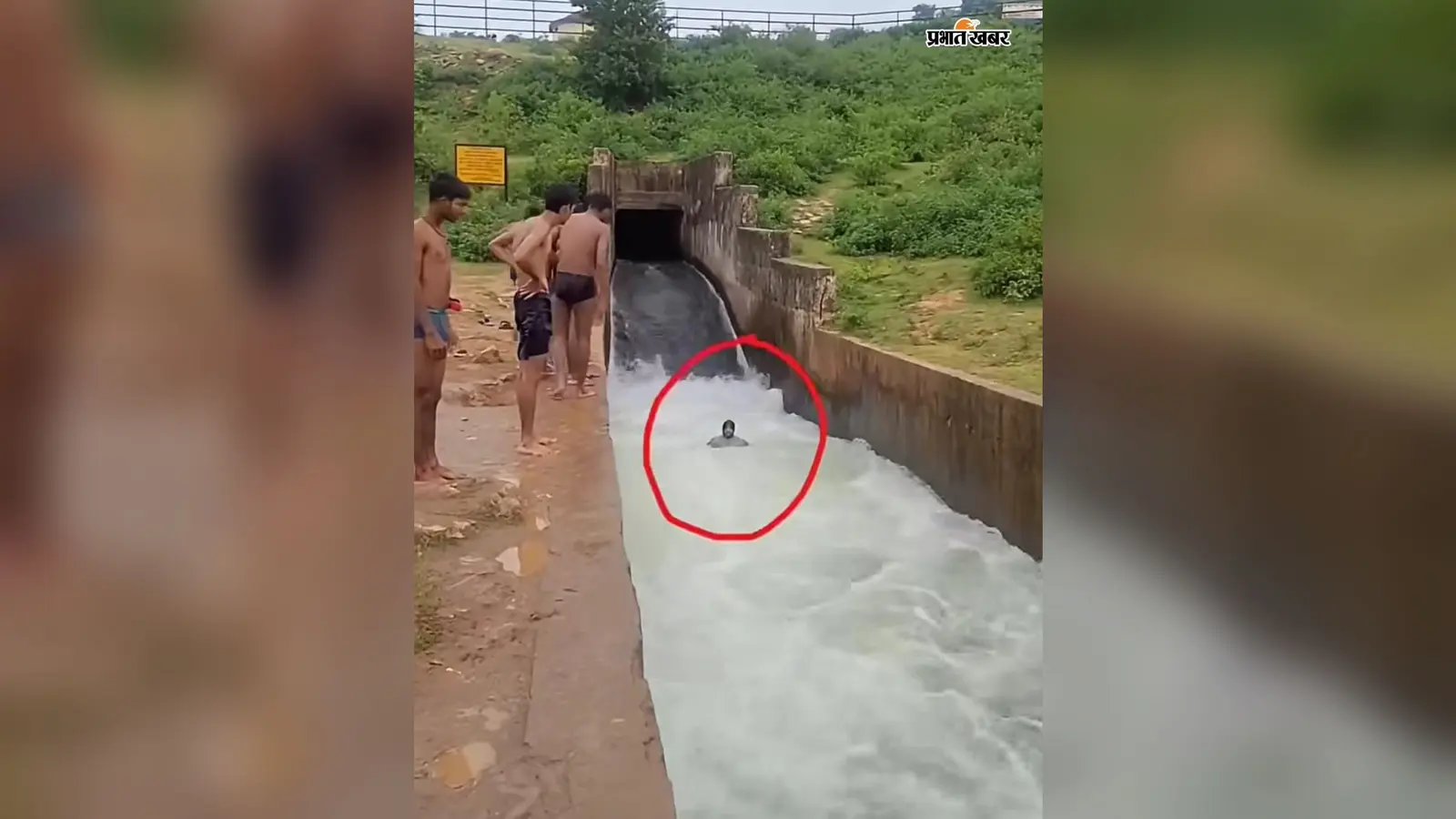 रजौली के नहरों में जान से खिलवाड़ कर रहे युवा, कभी भी हो सकता है बड़ा हादसा