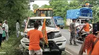 कांवरियों से भरी बोलेरो ताड़ के पेड़ से टकराई, तीन कांवरिये गंभीर रूप से घायल