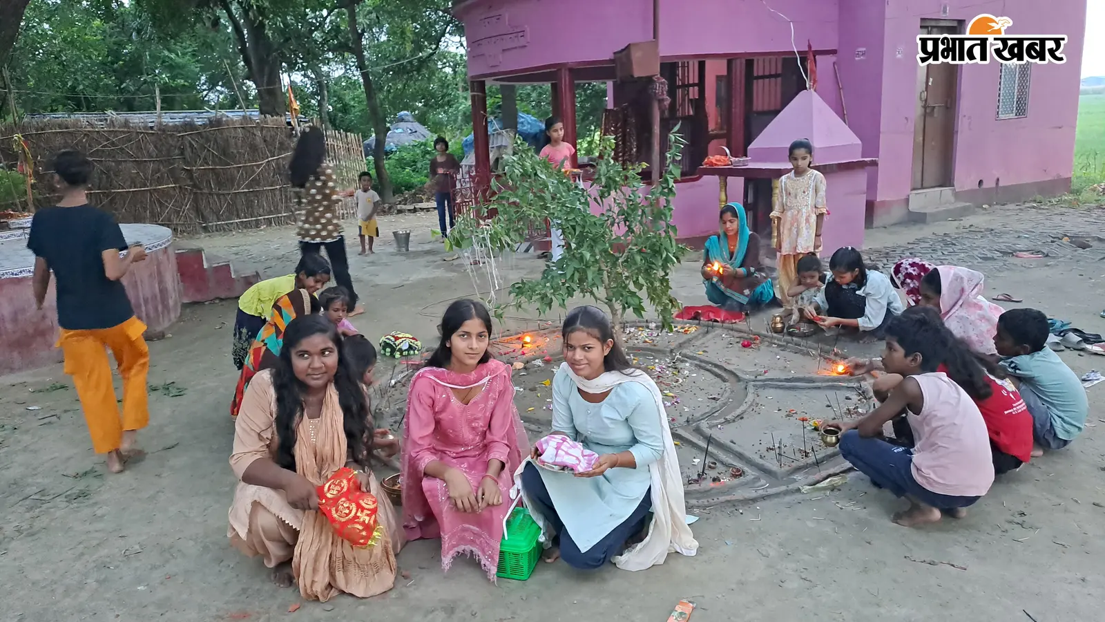 करमा-धरमा पूजा में दिखी लोक आस्था की अनूठी झलक, कुंवारी कन्याओं ने विधि-विधान से की पूजा-अर्चना