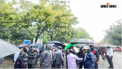 JSSC CGL रद्द होने के बाद नौकरी बचाने सड़क पर उतरे चयनित कर्मचारी, फ्लैश लाइट मार्च निकालकर जताया विरोध
