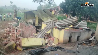 चार दिनों से 25 हाथियों का डेरा, फसलें रौंदी, होटल भी तोड़ा