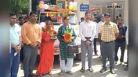 समरसता संकल्प अभियान को लेकर जागरूकता रथ को हरि झंडी दिखाकर डीएम ने किया रवाना