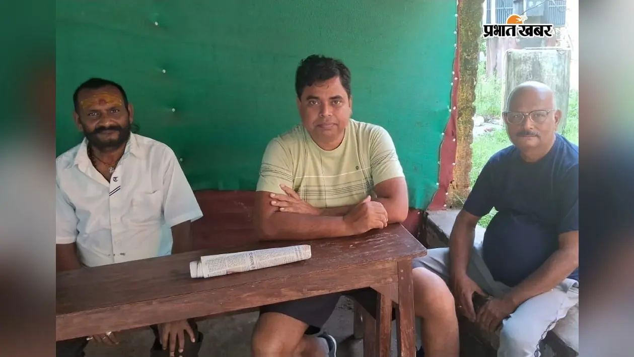परीक्षा रद्द करने की घोषणा को आप ने बताया दिखावा, सीबीआइ जांच की मांग