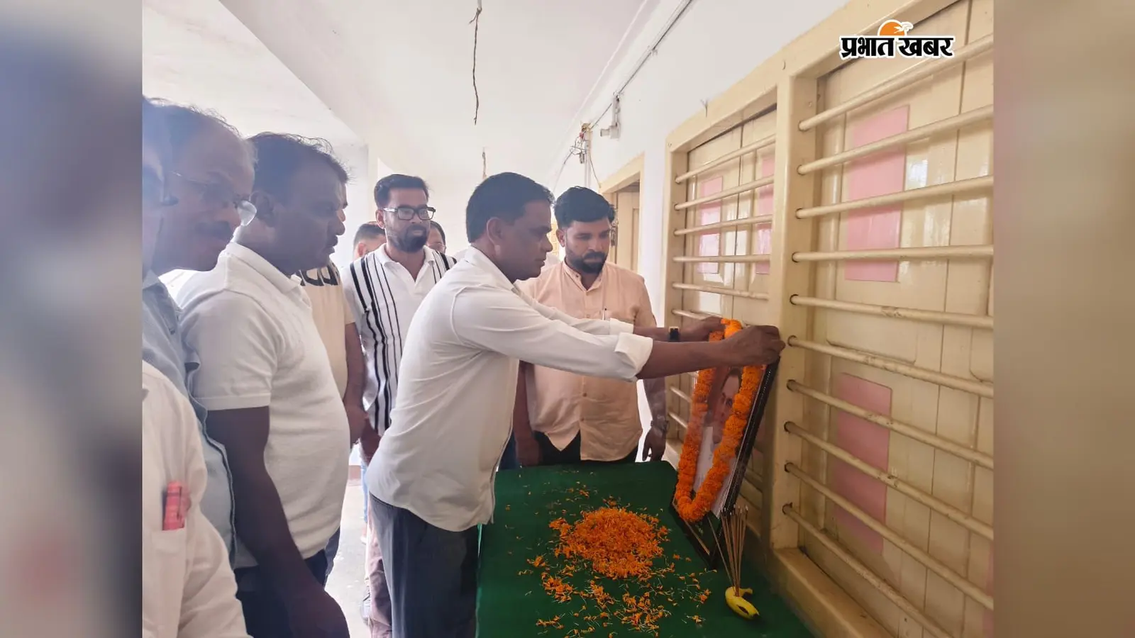 राजीव गांधी की जयंती पर कांग्रेस ने आयोजित की श्रद्धांजलि सभा, आधुनिक भारत के विजन को किया याद