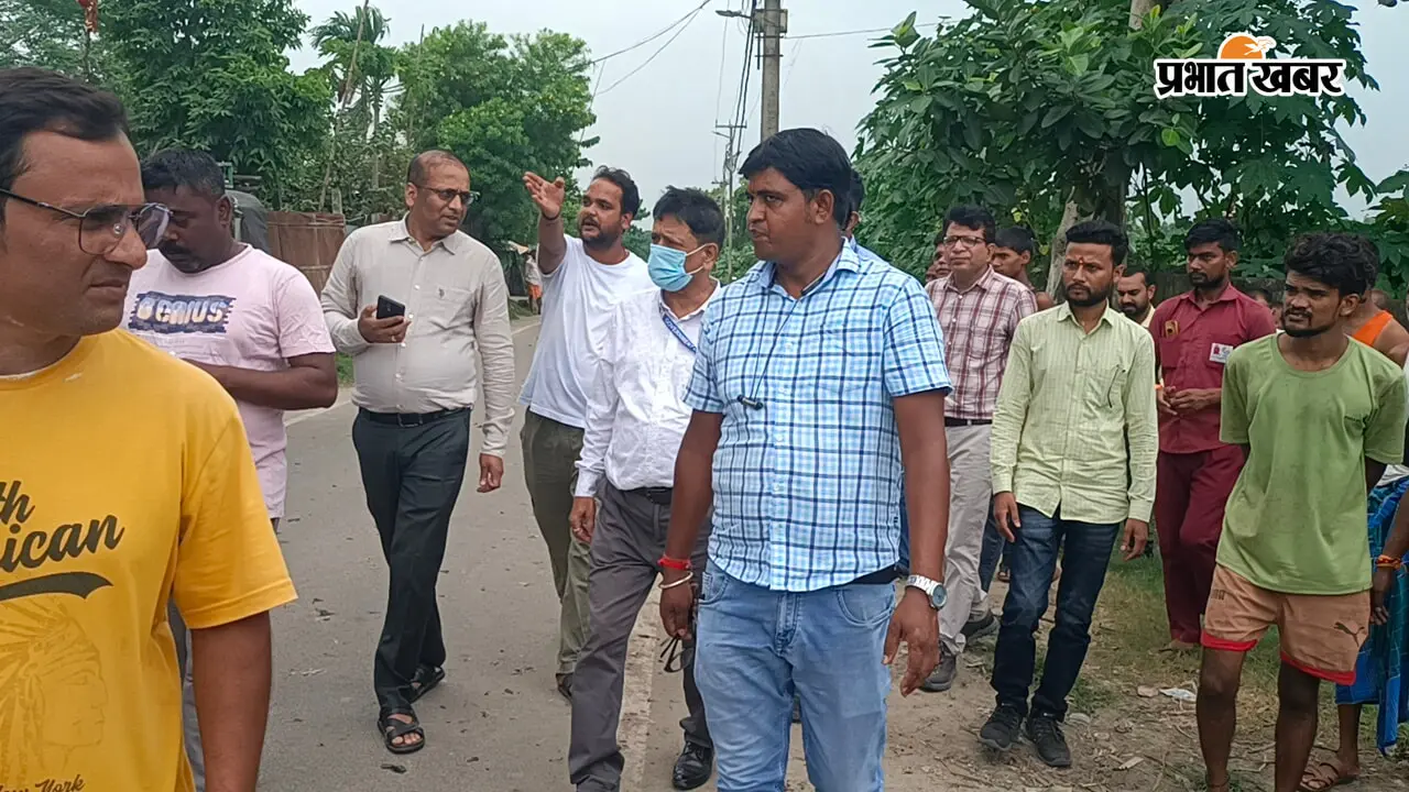 NGT के निर्देश पर मोतीबाग कचरा डंपिंग स्थल की जांच, ग्रामीणों ने मेडिकल रिपोर्ट सौंपकर सुनाई परेशानी