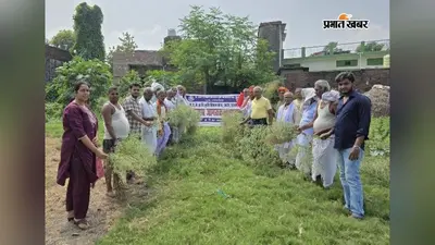 कृषि विज्ञान केंद्र ने चलाया जागरूकता अभियान, किसानों को गाजर घास नियंत्रण के दिए गुर