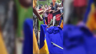 बेतिया: दो मासूम बेटियों को छोड़ कमाने गया था पिता, 15 दिन बाद विजयवाड़ा से लौटा शव