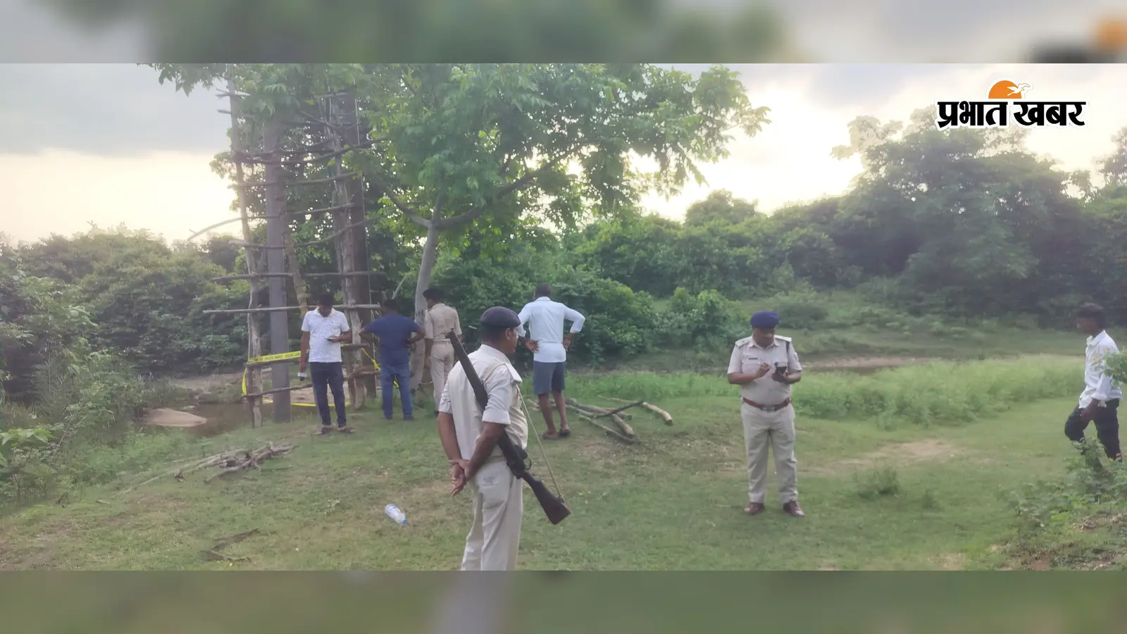 गया जी में नदी किनारे युवक का शव बरामद, सिर पर मिले चोट के गहरे निशान; हत्या की आशंका
