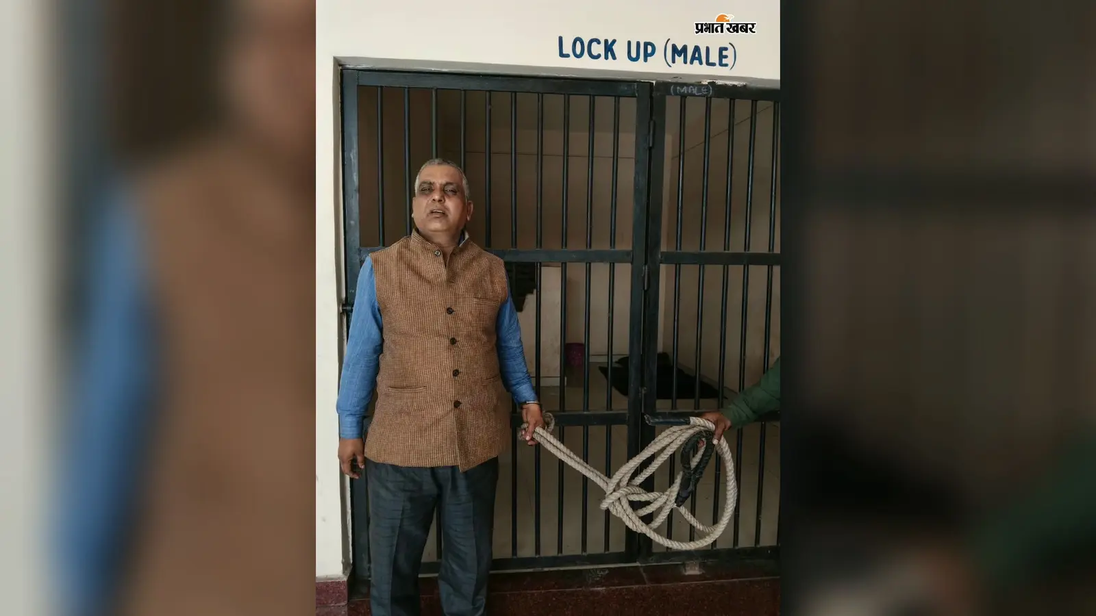 जमीन के नाम पर 52 लाख की ठगी का आरोप, दुमका से धनबाद पुलिस ने आरोपी को दबोचा