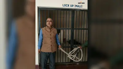 जमीन के नाम पर 52 लाख की ठगी का आरोप, दुमका से धनबाद पुलिस ने आरोपी को दबोचा