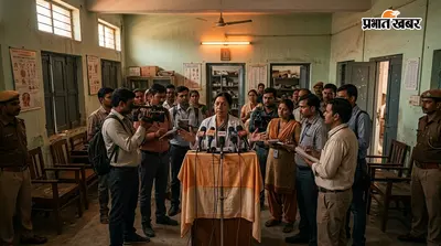 सीएचसी के औचक निरीक्षण में खुली व्यवस्थाओं की पोल, स्वास्थ्य विभाग के डायरेक्टर ने जताई चिंता