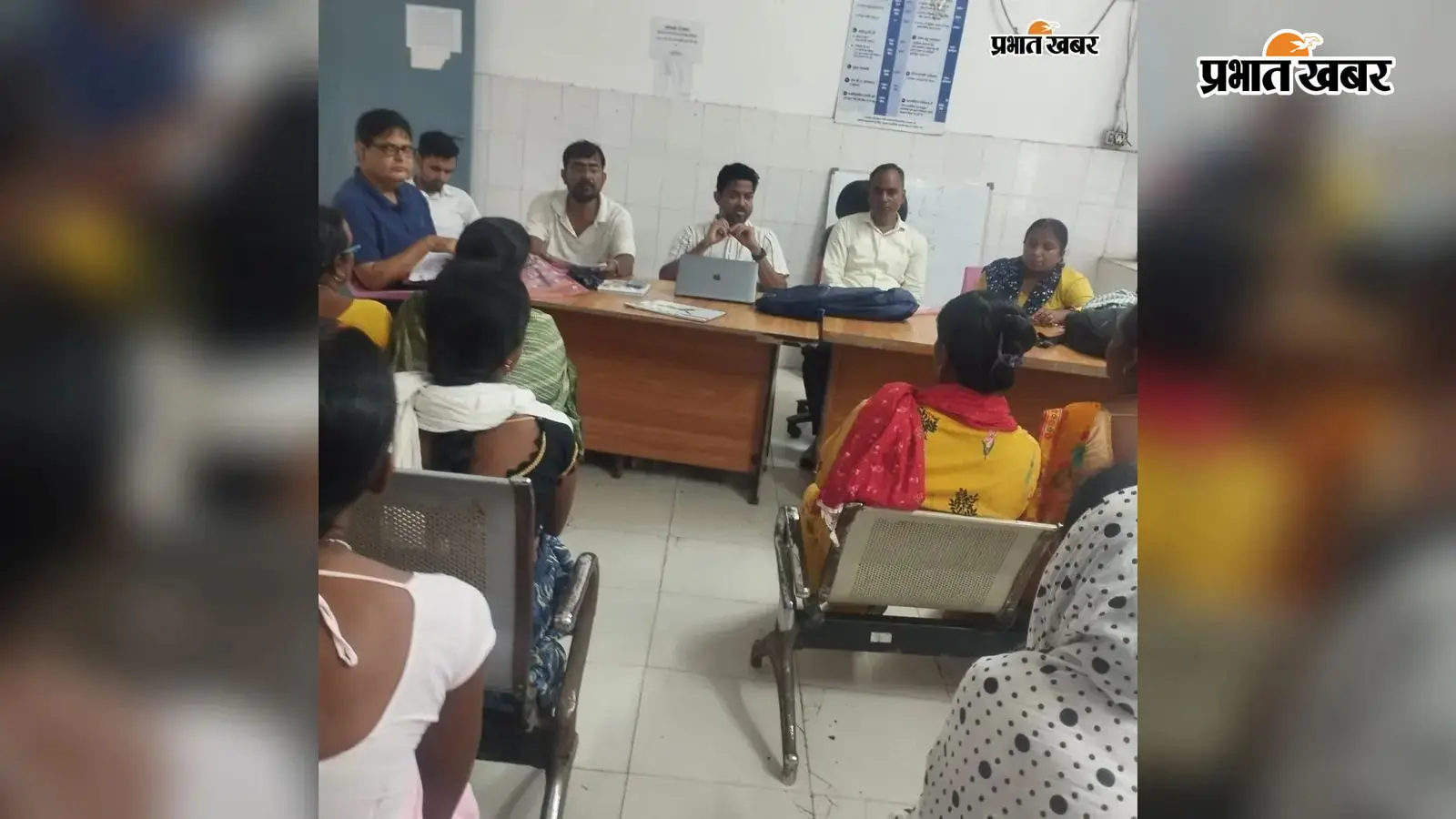 टीकाकरण अभियान को सफल बनाने के लिए प्रभावशाली लोगों के साथ बैठक, जनभागीदारी बढ़ाने पर जोर