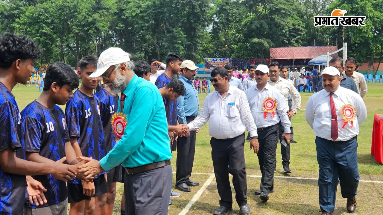 टाटा डीएवी जामाडोबा में डीएवी नेशनल स्पोर्ट्स-2026 राज्य स्तरीय वॉलीबॉल प्रतियोगिता शुरू