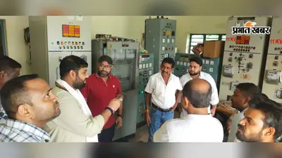 फुसरो बाजार में बिजली कटौती से कारोबार प्रभावित, समाधान की मांग लेकर सबस्टेशन पहुंचे व्यवसायी