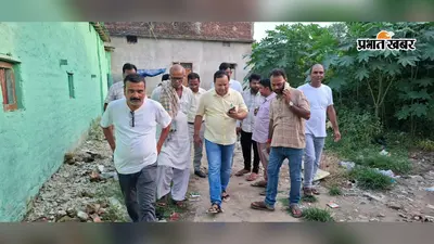 त्रिवेणीगंज में अवैध क्लिनिक पर छापेमारी, टिन के कमरे में हो रहा था मरीजों का इलाज