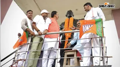 बेगूसराय के दिनकर गोलंबर पहुंचे भाजपा प्रदेश अध्यक्ष संजय सरावगी, राष्ट्रकवि की प्रतिमा पर किया माल्यार्पण