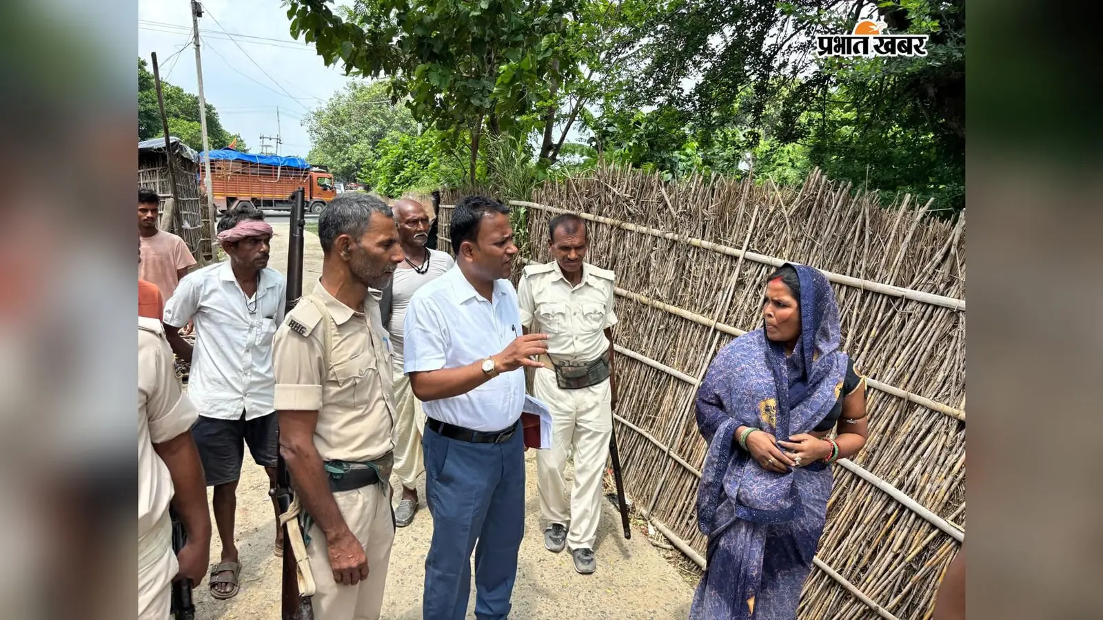 खगड़िया के सतीशनगर में भूमिहीनों को पर्चा दिलाने के नाम पर पैसे लेने का आरोप, जांच के बाद सीओ ने थाने को भेजा आवेदन