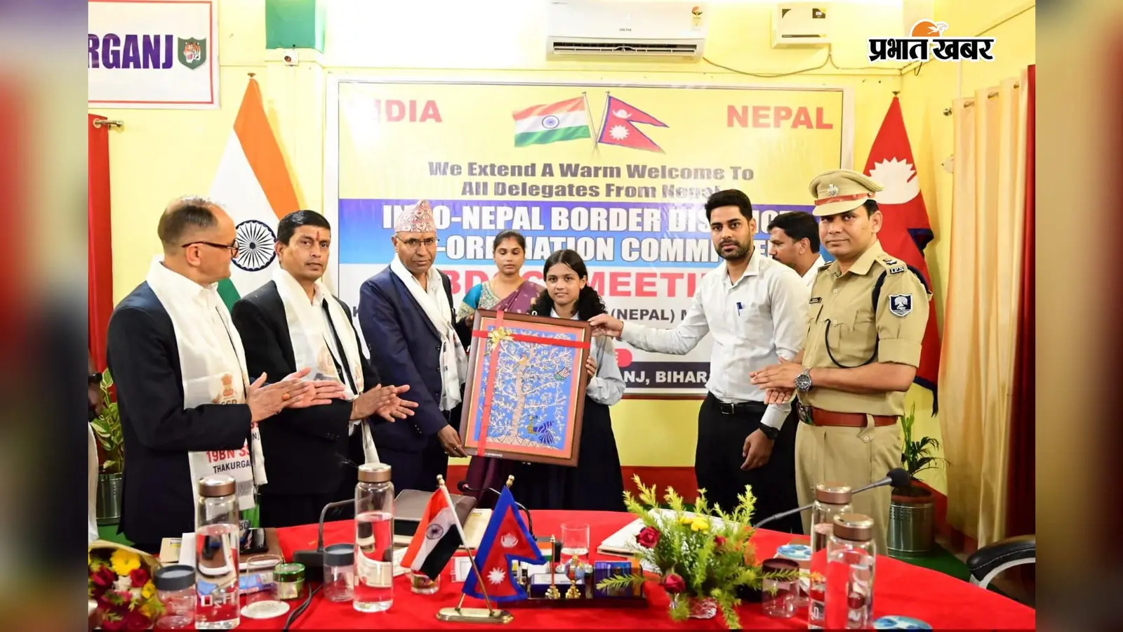 जवाहर नवोदय विद्यालय मोतीहारा के 22 छात्रों की कलाकृतियां बनीं भारत-नेपाल मैत्री का संदेश