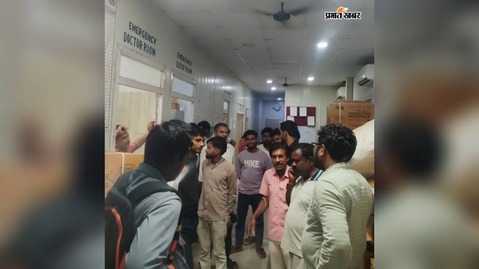 सदर अस्पताल की इमरजेंसी डेढ़ घंटे रही डॉक्टर विहीन, मरीज तड़पते रहे, डीएम के हस्तक्षेप के बाद शुरू हुआ इलाज