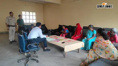 लातेहार में विश्व वरिष्ठ नागरिक दिवस पर बुजुर्गों से मिले डीएलएसए सचिव, मिठाइयां बांटकर किया सम्मानित
