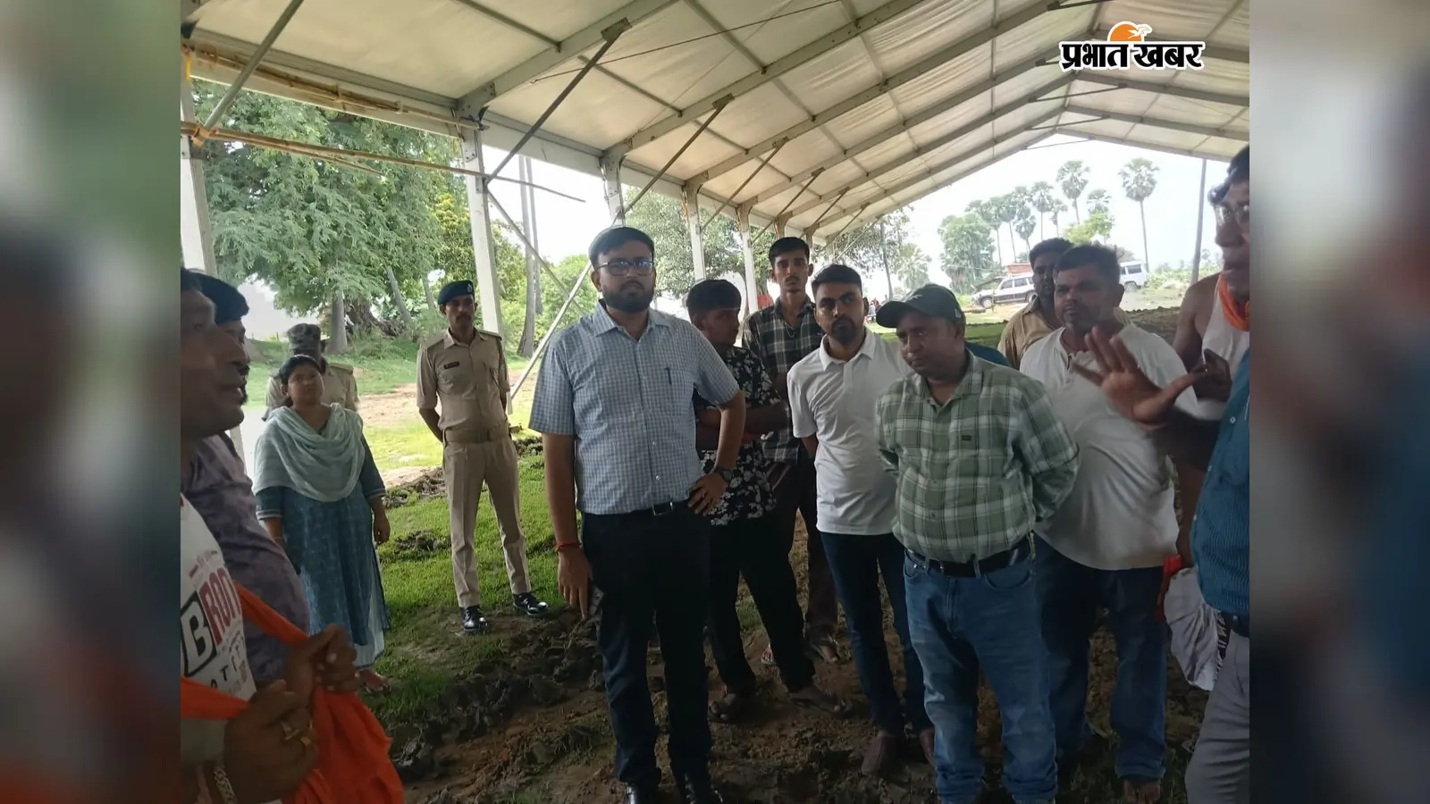 गया जी: कोंचेश्वर महोत्सव को लेकर अधिकारियों ने किया स्थल निरीक्षण, प्रचार-प्रसार में कमी पर ग्रामीणों ने उठाए सवाल