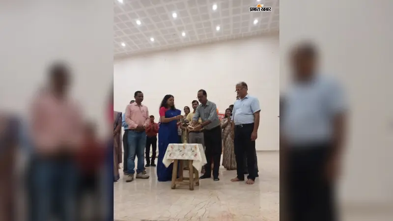 सिमडेगा कॉलेज में हर्षोल्लास से मनाया गया स्थापना दिवस, विद्यार्थियों ने प्रस्तुत किए रंगारंग कार्यक्रम