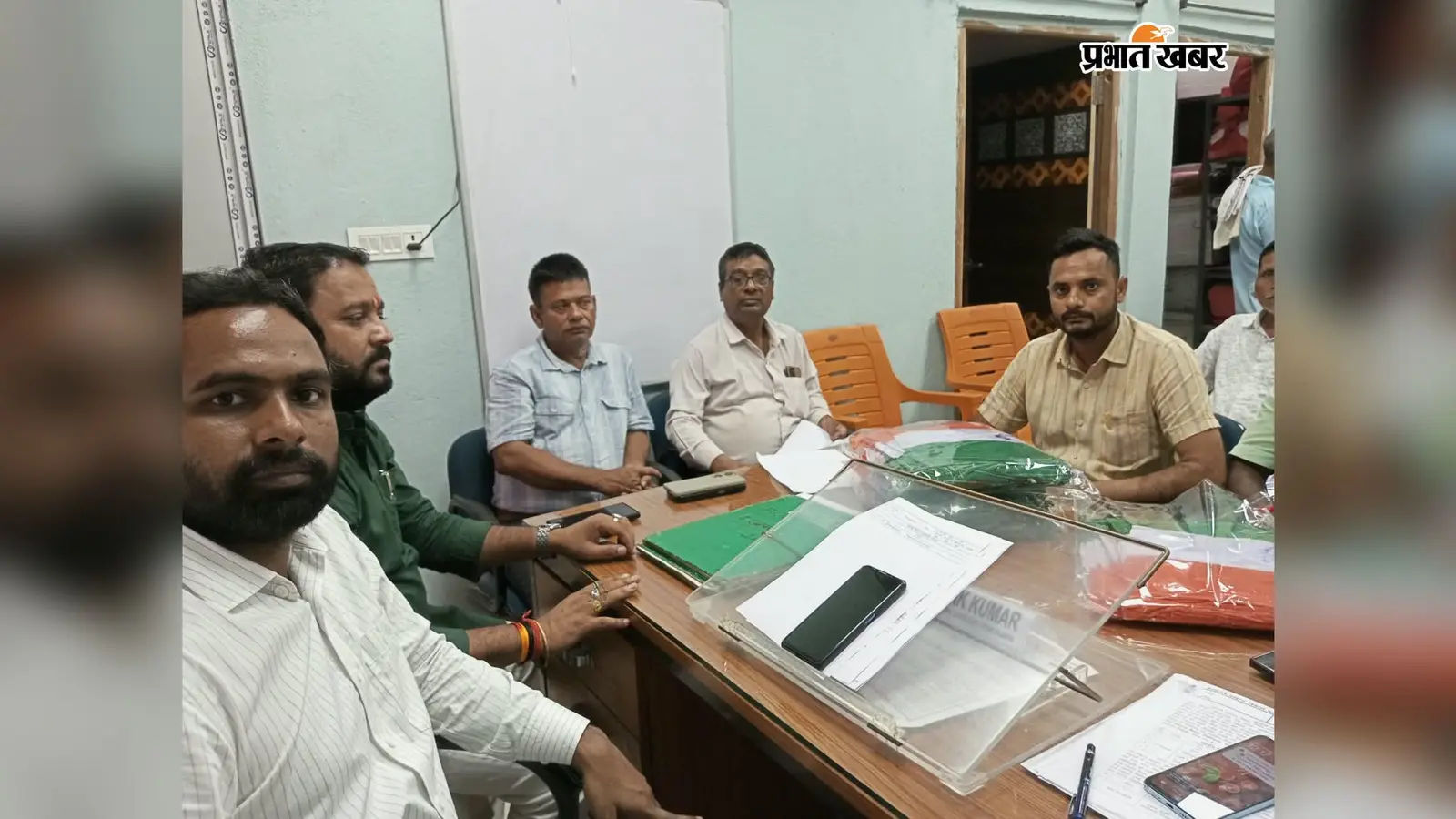 औरंगाबाद में महिला जनप्रतिनिधियों की कुर्सी पर पति का काबिज, सरकारी बैठकों में ‘मुखिया के पति’ कर रहे बैठक