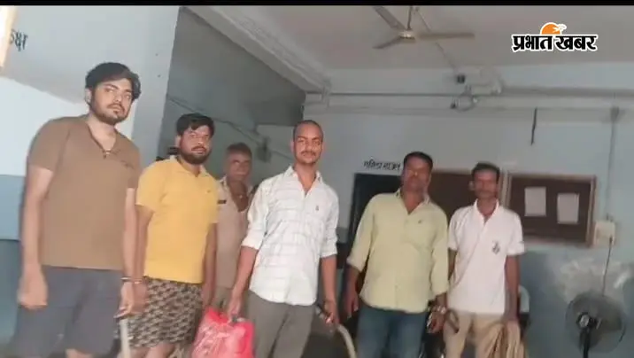 सूर्यगढ़ा पुलिस का शिकंजा, फरार अभियुक्त समेत चार गिरफ्तार