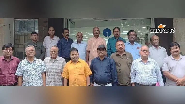 पूर्णिया में वरिष्ठ नागरिक दिवस, SBI पेंशनर समाज ने बुजुर्गों के सम्मान का लिया संकल्प