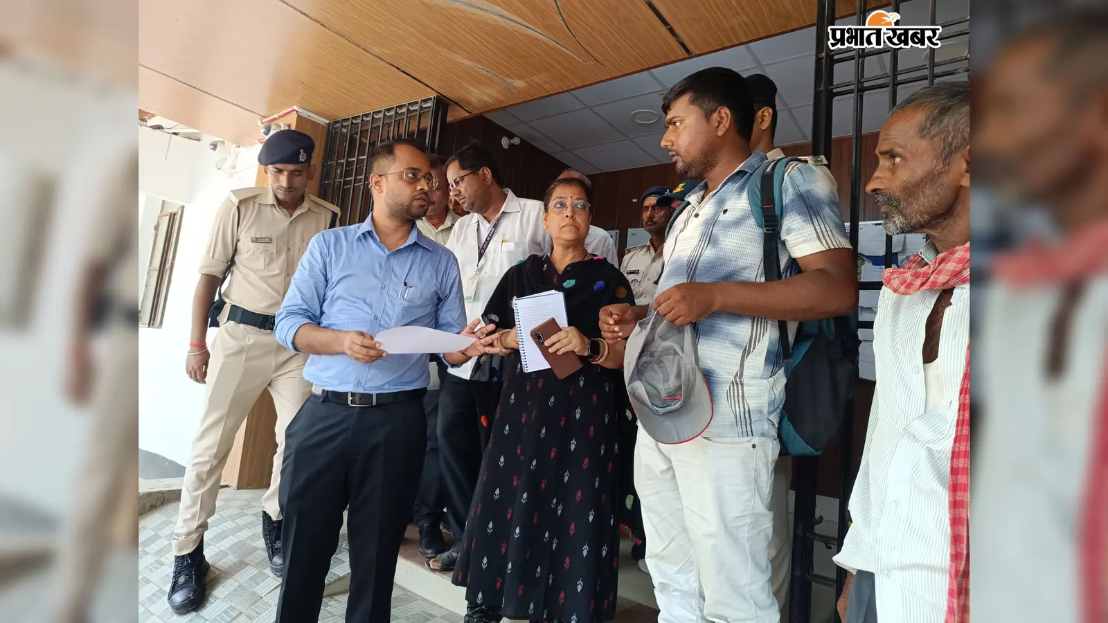 सारण रजिस्ट्री ऑफिस में अब होंगे तीन हेल्पडेस्क, चालान जमा करने की टाइमिंग बढ़ी