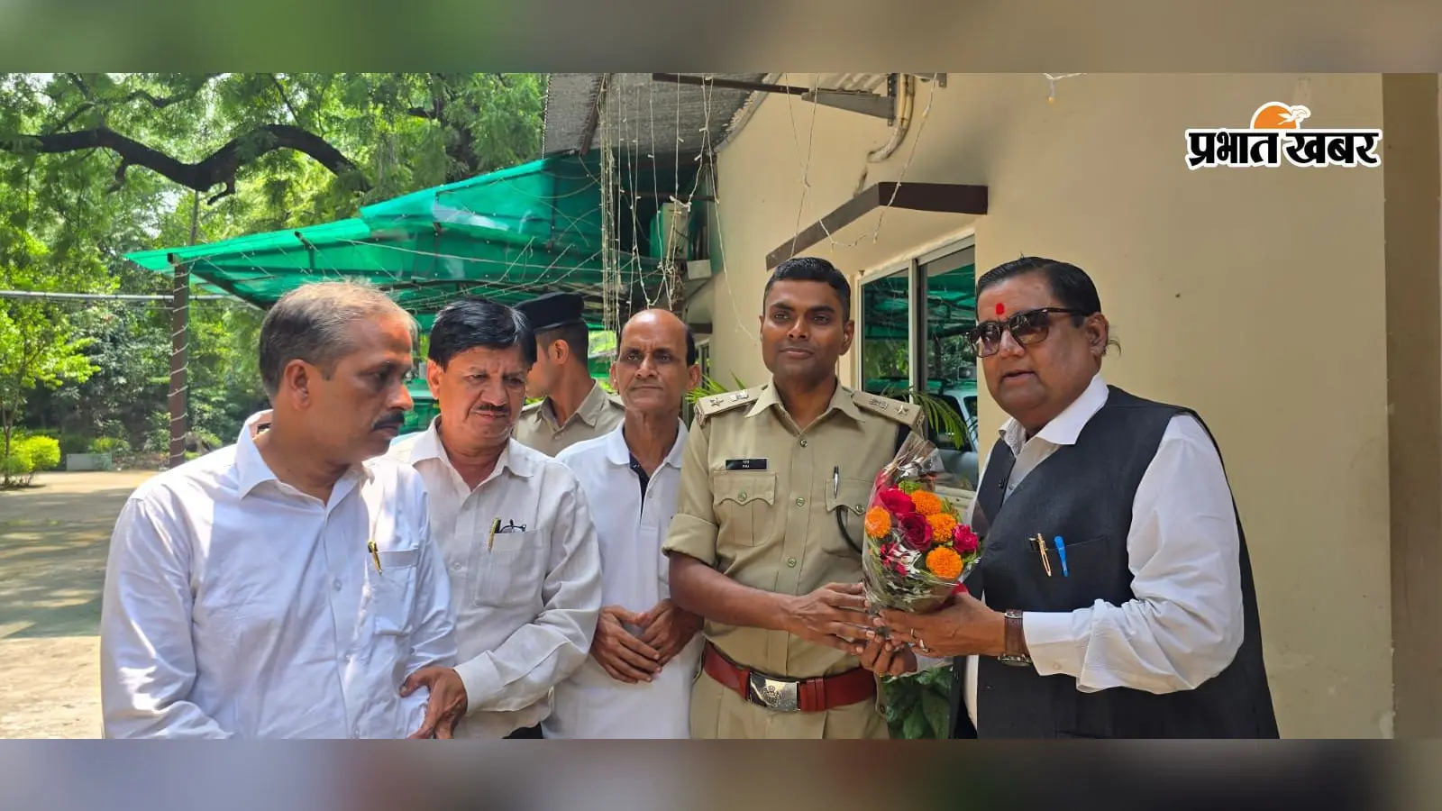 रोहतास के नवपदस्थापित पुलिस अधीक्षक का डेहरी विधिज्ञ संघ ने किया स्वागत
