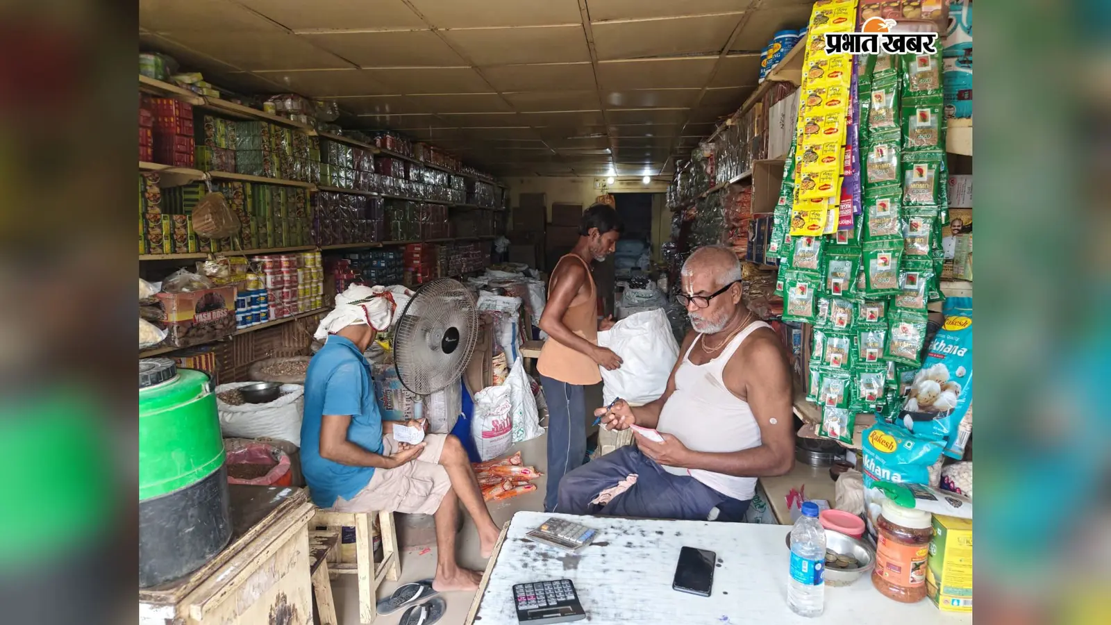 मधुबनी में चीनी के दाम ने बिगाड़ा रसोई का बजट, खुदरा कीमत 70 रुपये के पार
