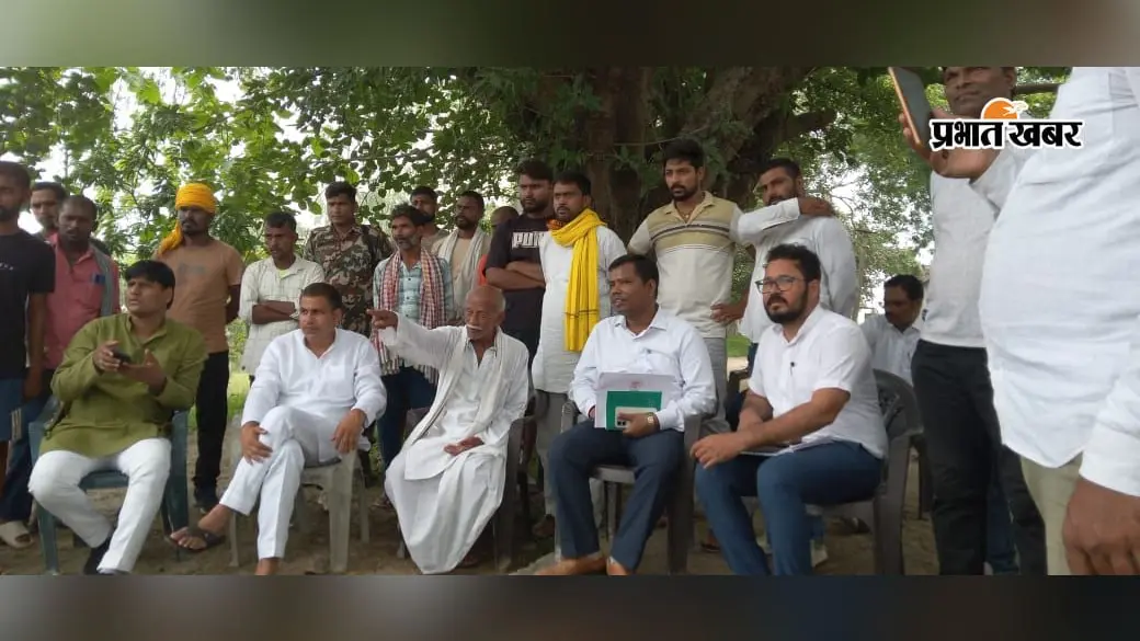 कैमूर में आजादी के बाद भी नहीं बनी पक्की सड़क, विधायक ने दिया जल्द निर्माण का भरोसा